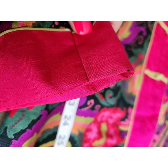 Vintage 60s Doreen Lok Floral Silk Kaftan Asian Dress READ FLAWS - Picture 12 of 13